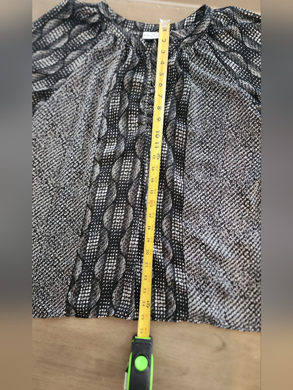 Black & White Patterned Women’s Skirt